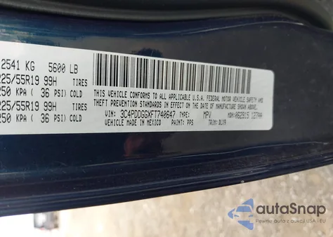 2015 Dodge Journey Crossroad z USA, uszkodzony, nr VIN 3C4PDDGGXFT740647